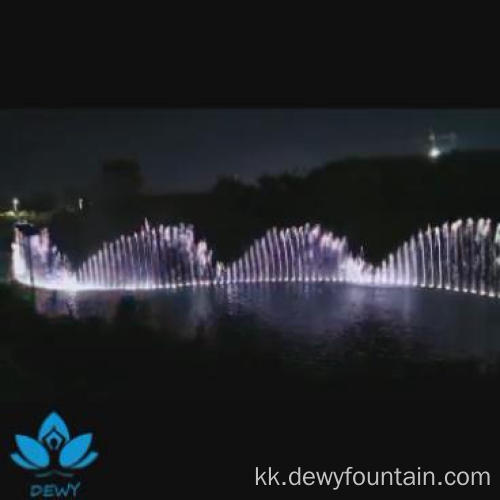 Үлкен көлдегі үлкен түрлі-түсті музыкалық билеу